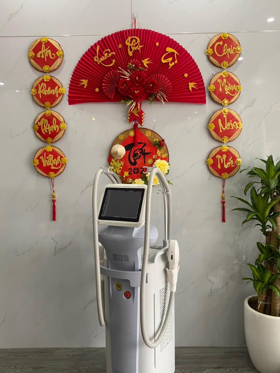 Chuyển giao máy triệt lông IPL Bắc Kinh ✅ | Mai Phương Spa & HPMED 5 Chuyển giao máy triệt lông ipl bắc kinh cho Mai Phương Spa - 05