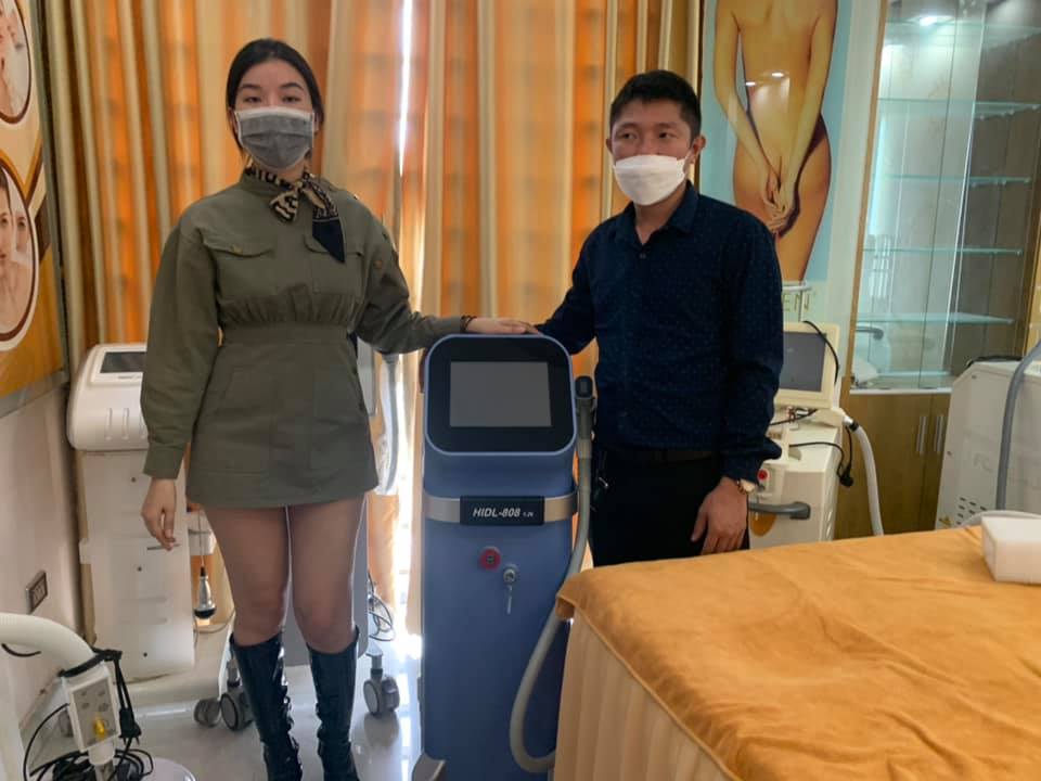 chuyển giao máy triệt lông diode laser bắc kinh cho Thẩm Mỹ Quỳnh Mai - Bác Sĩ Minh Sài Gòn - Tại Hạ Long Quảng Ninh - 03