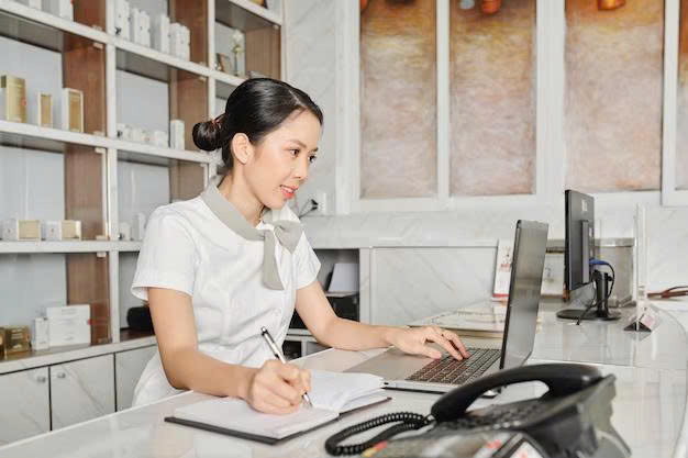 QUẢN LÝ SPA LÀ GÌ? 🌸 TẦM QUAN TRỌNG VÀ CÁCH VẬN HÀNH SPA HIỆU QUẢ 2025 2 quan ly spa la gi 3